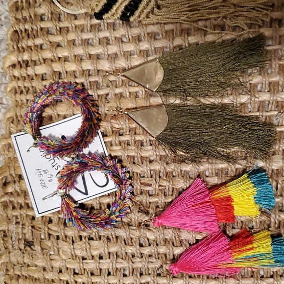 Tassel earrings lot😍 - Picture 2 of 5